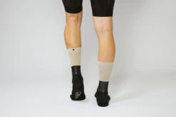 #10_04 Block - Sand/Black -Cycling Clothing Store 06 2020 10 01 Fingerscrossed1747