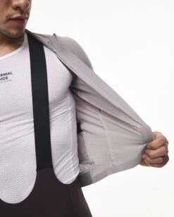 Men's Escapism Light Jersey - Light Grey -Cycling Clothing Store 20230208 PNS ESCAPISM 0700 pdp page