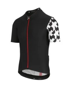 Assos Black Equipe RS Aero Men's Jersey -Cycling Clothing Store Assos EquipeRSAero Black Men CyclingJersey SideView VeloVeloSingapore