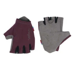 Black Cherry Luxe Glove