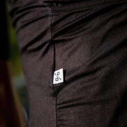 Black Recon Men's Jersey -Cycling Clothing Store PelotonDeParis Black Recon Men CyclingJersey Detail4 VeloVeloSingapore