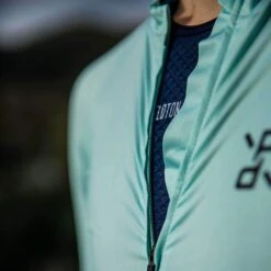 Celeste Recon Men's Jersey -Cycling Clothing Store PelotonDeParis Celeste Recon Men CyclingJersey Detail VeloVeloSingapore