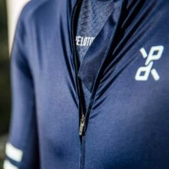 Navy Recon Men's Jersey -Cycling Clothing Store PelotonDeParis Navy Recon Men CyclingJersey Detail1 VeloVeloSingapore