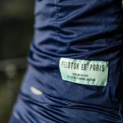 Navy Recon Men's Jersey -Cycling Clothing Store PelotonDeParis Navy Recon Men CyclingJersey Detail2 VeloVeloSingapore
