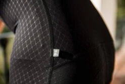 Black Sprinteur Men's Bib -Cycling Clothing Store PelotonDeParis Sprinteur Black Men CyclingBib Detail VeloVeloSingapore