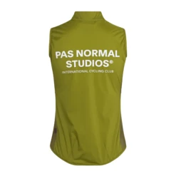 Women's Mechanism Stow Away Gilet - Green 7 Women's Mechanism Stow Away Gilet - Green -Cycling Clothing Store WomensMechanismStowAwayGiletGreen Front3