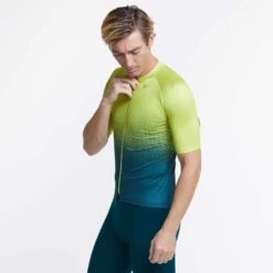 Citron Halftone Ultralight Men's Jersey 10 Citron Halftone Ultralight Men's Jersey -Cycling Clothing Store mens halftone jersey citron side 2000x fa05fd9f be7c 49ff b6bc f995ac0513fe