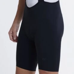 Black Luxe Men's Bib 2021 -Cycling Clothing Store mens luxe bib shorts black side detail 2000x 4999d18c 900e 47db 9a18 a2fec991fe7c