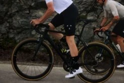 #11_04 Mountain - Black / Neon -Cycling Clothing Store ps210703 R5 1442 web